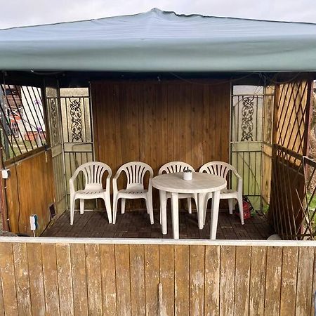 Bungalow Im Gruenen Werneuchen Екстериор снимка