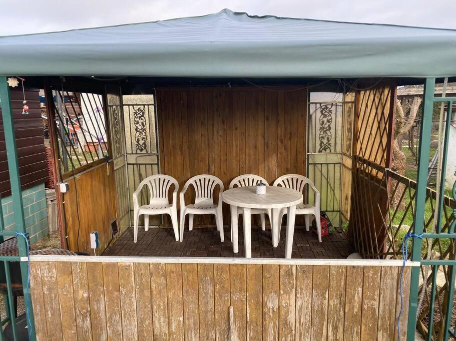 Bungalow Im Gruenen Werneuchen Екстериор снимка
